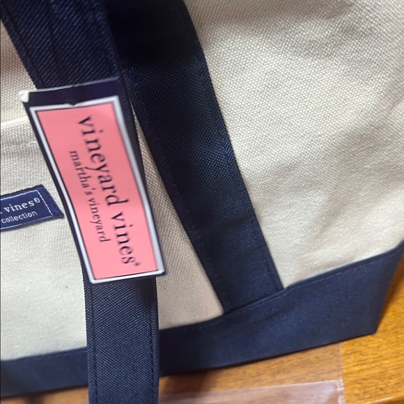 Vineyard Vines Canvas Tote Custom Collection - Picture 3 of 8